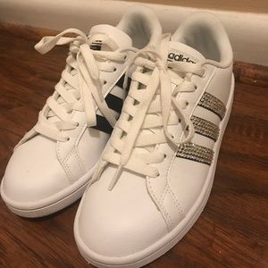 Adidas women's Cloudfoam shoes